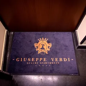 https://giuseppe-verdi-luxury-apartmens-catania-centro.sicilyhotelsitaly.net